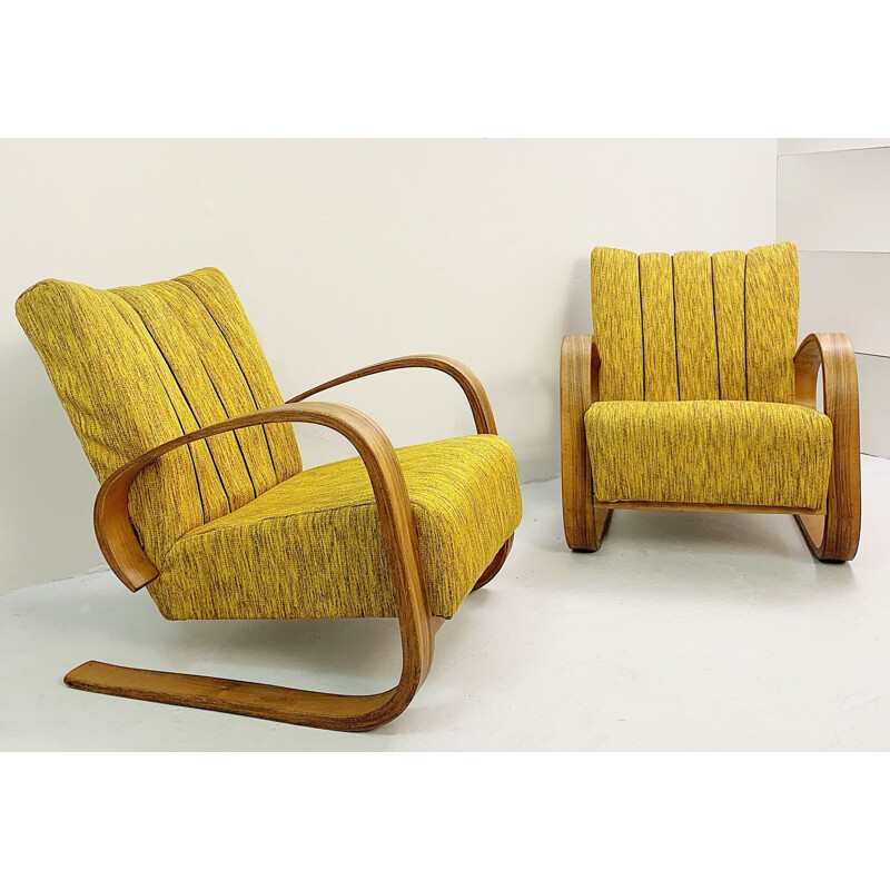 Paire de fauteuils vintage par Miroslav Navratil 1930