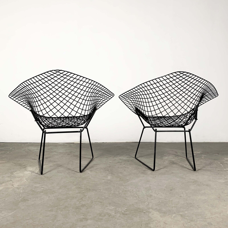 Paire de chaises vintage en diamant noir par Harry Bertoia pour Knoll