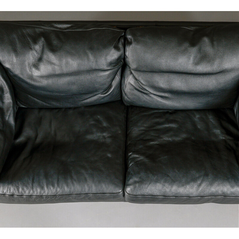 Scandinavian 2-seater sofa in black leather and beechwood - 1980s