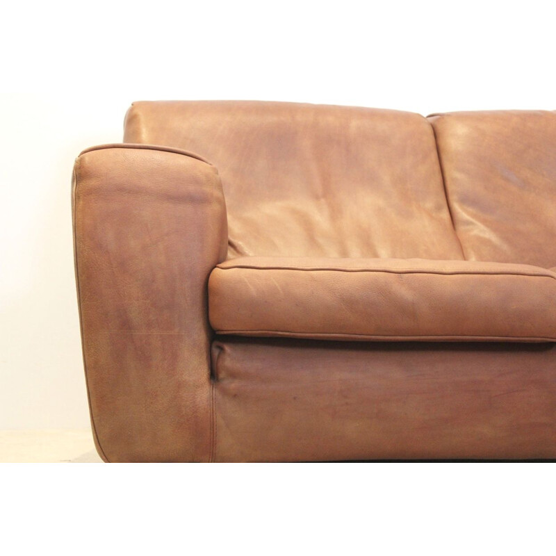 Vintage cognac bull leather "Fatboy" sofa by Molinari, 1980s