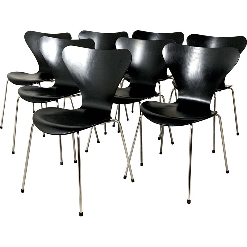 Set of 8 vintage 3107 Chairs by Arne Jacobsen for Fritz Hansen, 1960