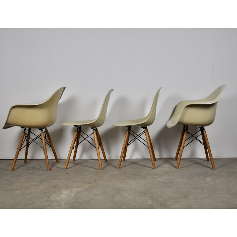 Vintage set of DSW Dining Chair and armchairs by Charles and Ray Eames for Herman Miller, 1970s