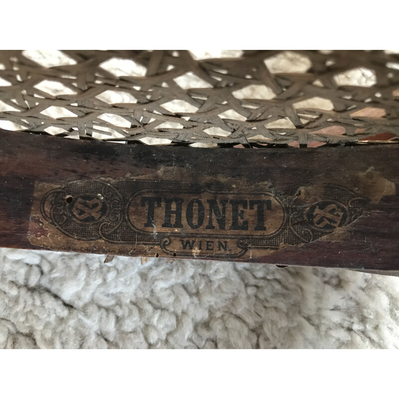 Vintage chair n 31 de THONET in turned wood and cane of origin 1920 