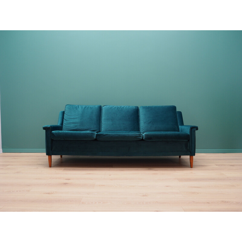 Vintage velour green sofa 1960