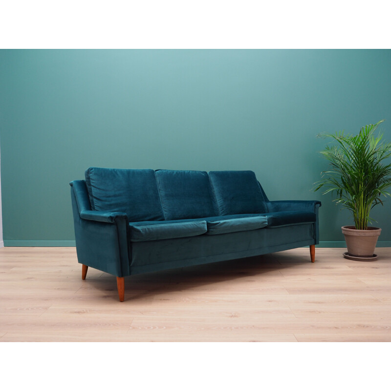 Vintage velour green sofa 1960