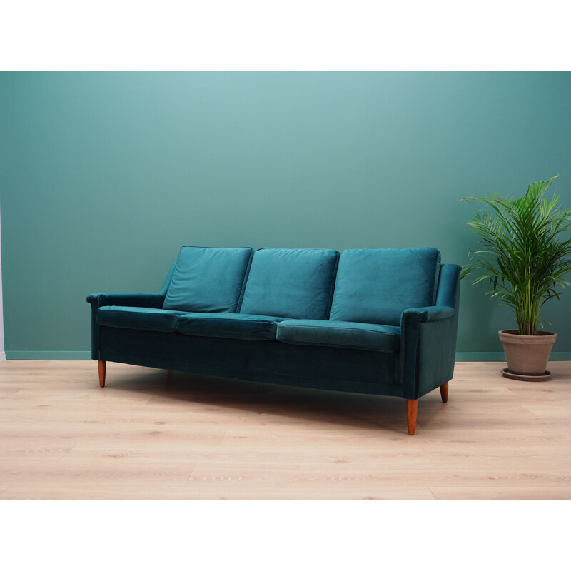 Vintage velour green sofa 1960