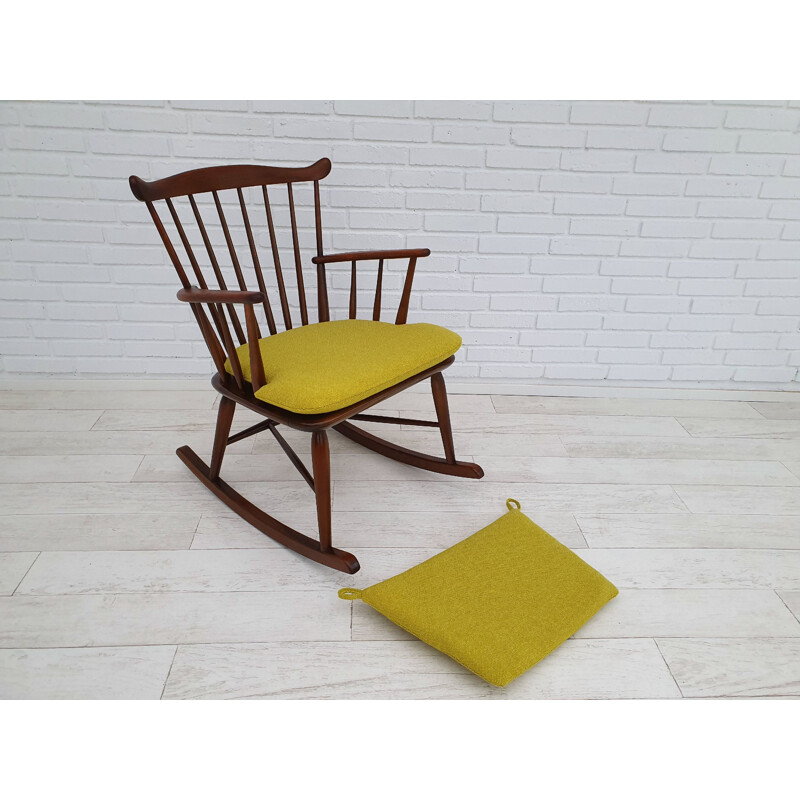 Vintage rocking chair in , KVADRAT wool, Danish design by Børge Mogensen for Farstrup 181