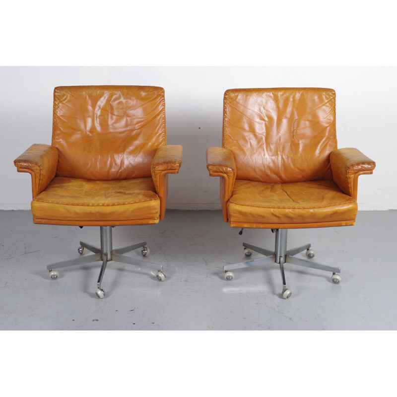 Metal and cognac leather De Sede armchair - 1970s