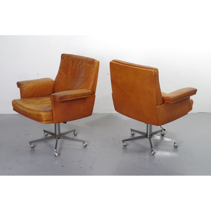 Fauteuil De Sede en métal et cuir cognac - 1970