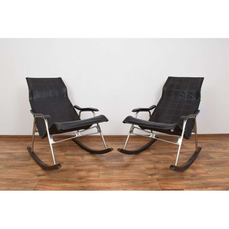 Pair of Vintage Japanese Rocking Chairs by Takeshi Nii 1950