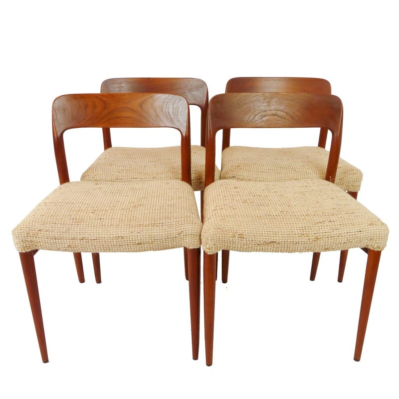 J.L Moller "75" set of 4 chairs, Niels MOLLER - 1950s