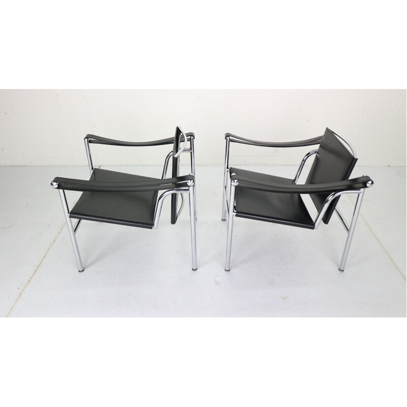 Paire de fauteuils vintage en cuir noir modèle LC1 de Le Corbusier pour Cassina, 1970