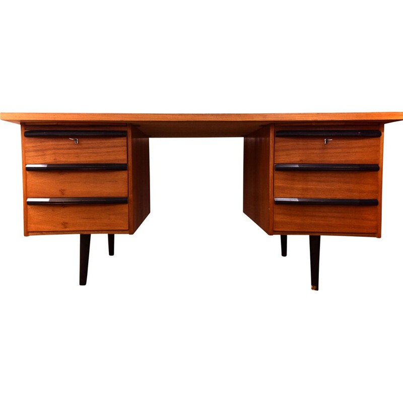 Vintage writing desk in teak from the 1960s