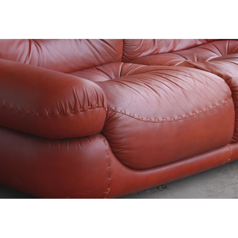 Vintage brown leather 2 seater sofa