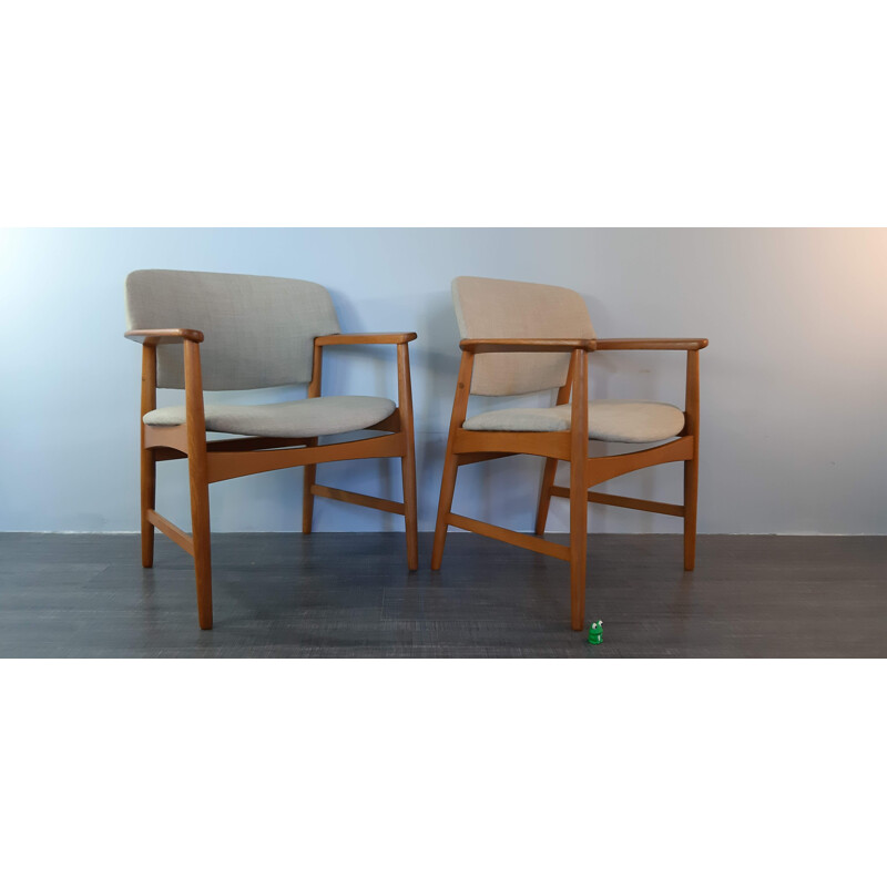 Paar vintage eiken stoelen van Larsen en Madsen voor Fritz Hansen, Denemarken 1950