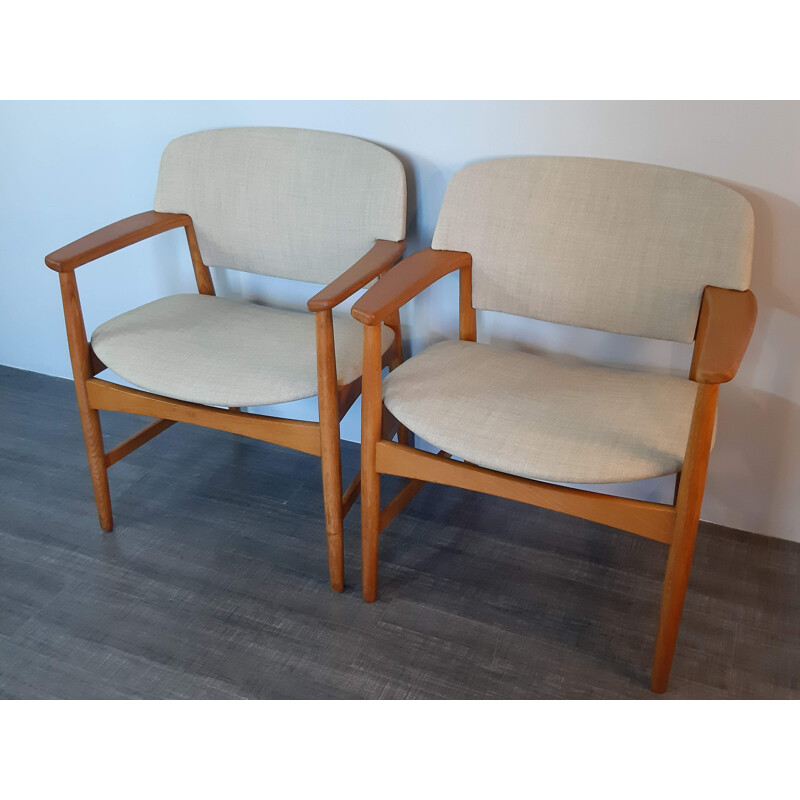 Paar vintage eiken stoelen van Larsen en Madsen voor Fritz Hansen, Denemarken 1950