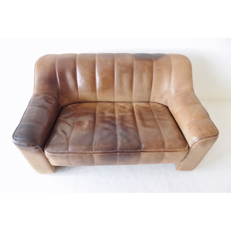 Vintage leather DS44 2 sofa by De Sede