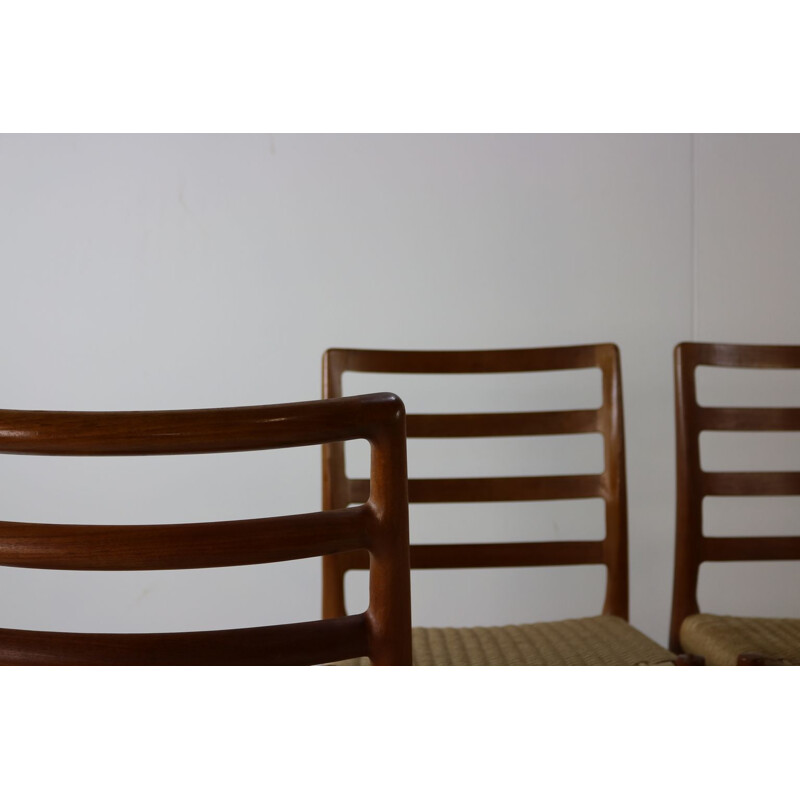 Set of 4 vintage teak chairs by Niels Møller, Denmark