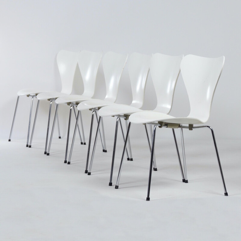 Lot de 6 chaises vintage blanches Butterfly par Arne Jacobsen pour Fritz Hansen, 1950