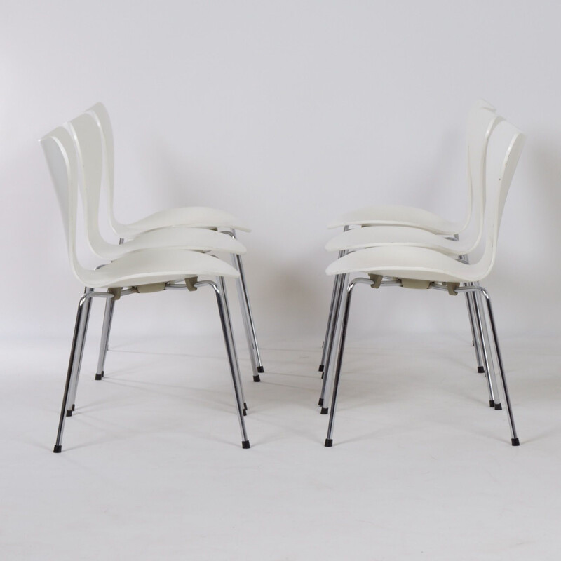 Lot de 6 chaises vintage blanches Butterfly par Arne Jacobsen pour Fritz Hansen, 1950