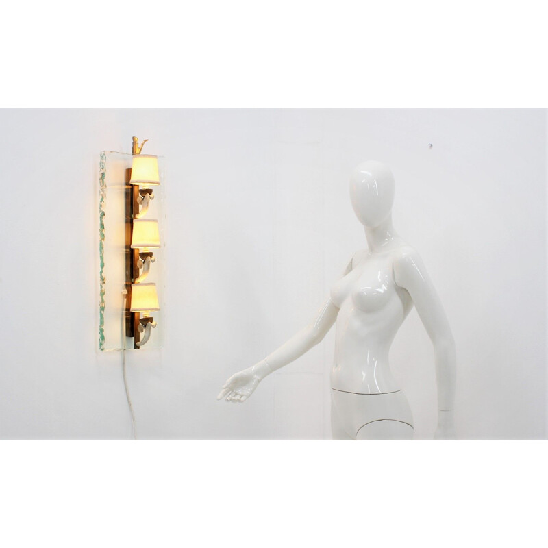 Vintage glass and brass wall light by Pietro Chiesa for Fontana Arte, 1940s