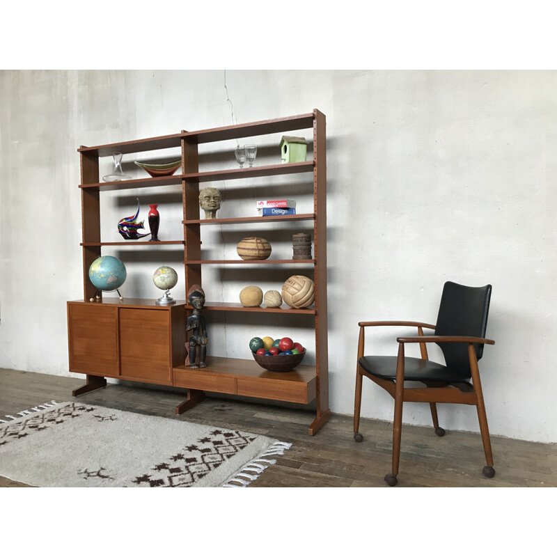 Scandinavian vintage teak bookcase with adjustable shelves 1950's 