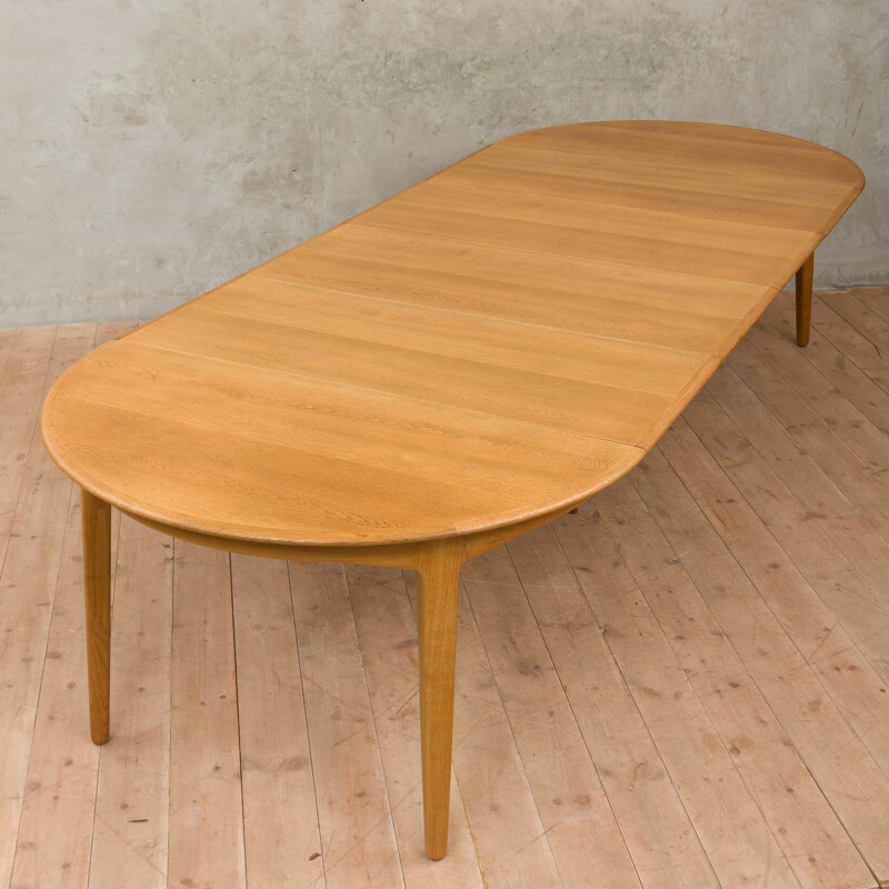 Vintage oak extendable table model 62 by Henning Kjaernulf, 1960s