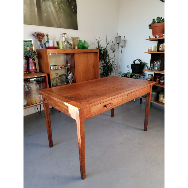 Vintage wooden table with 2 drawers