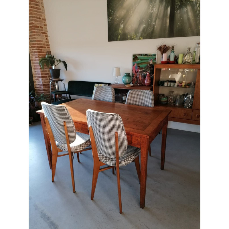 Vintage wooden table with 2 drawers