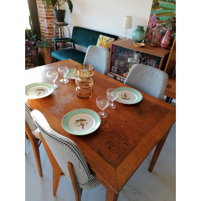 Vintage wooden table with 2 drawers