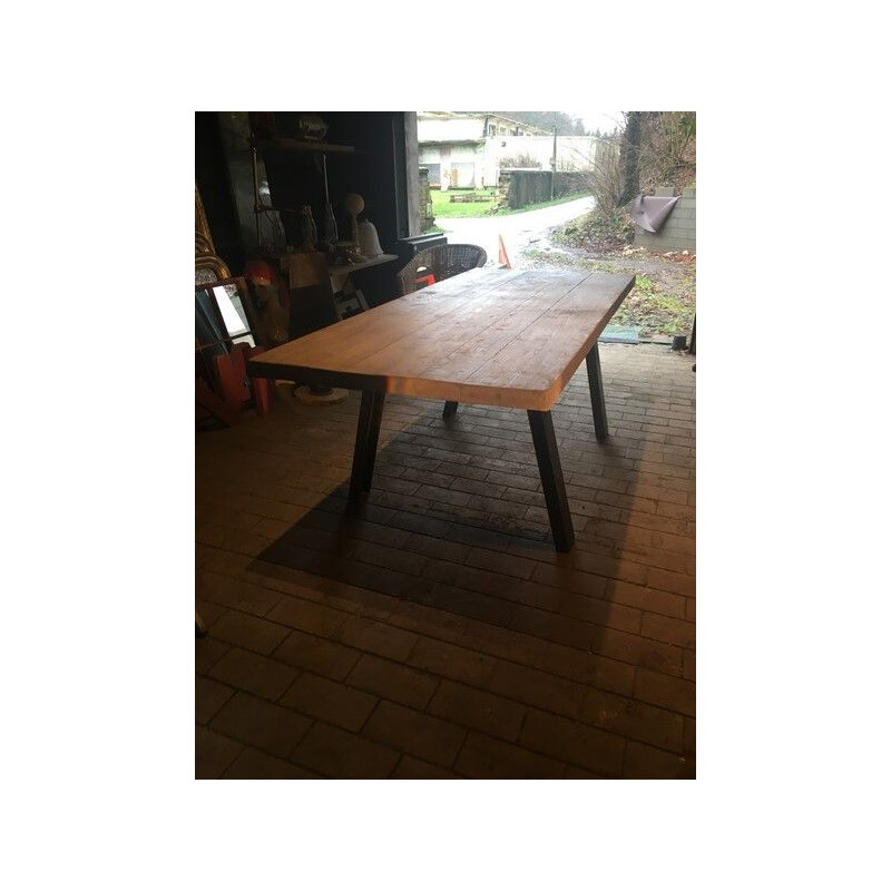 Table vintage industrielle en frêne massif et acier