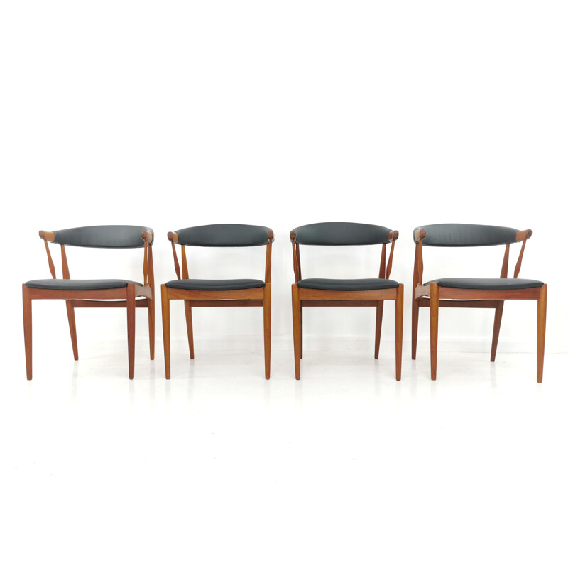 Set of 4 vintage Dining Chairs in Teak & Black Vinyl by Johannes Andersen, 1960s