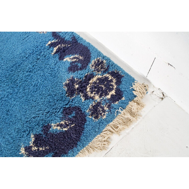 Vintage blue woolen Moroccan Berber rug
