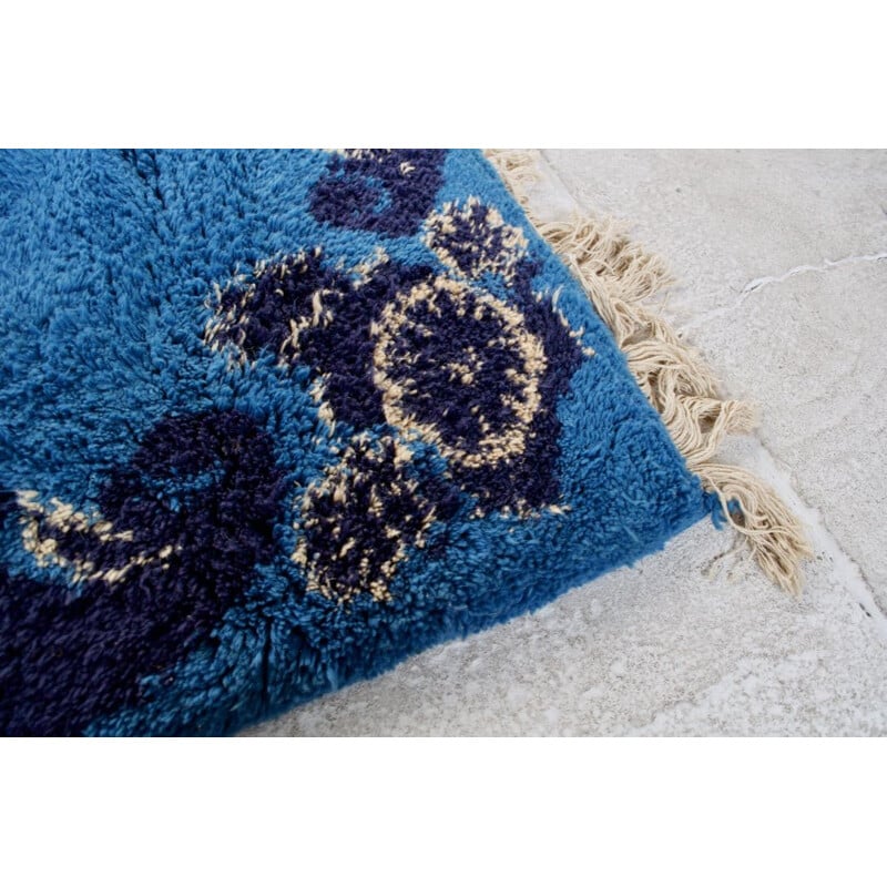Tapis vintage berbère marocain en laine bleu