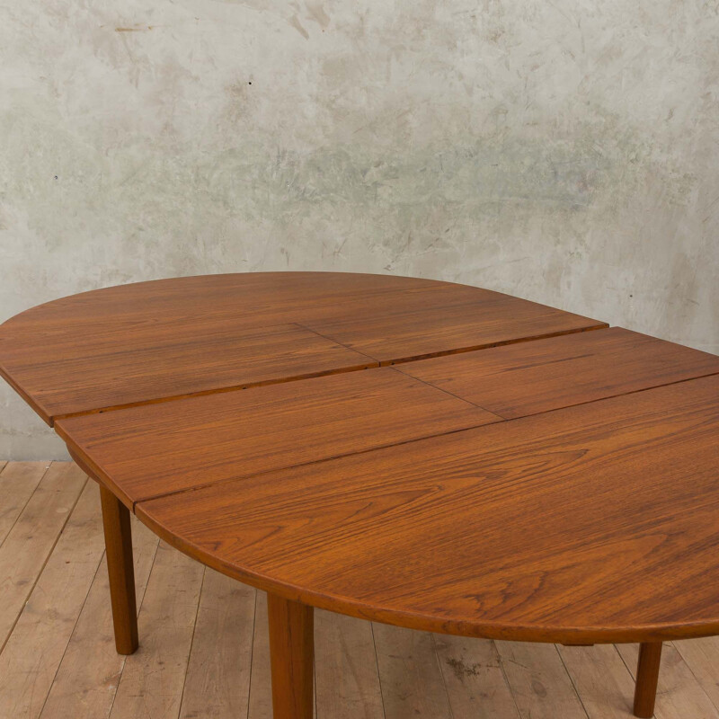 Vintage teak extendable table 