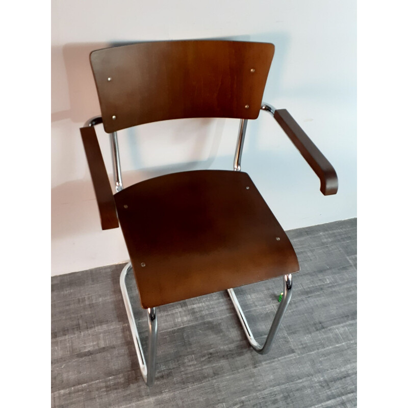 Lot 4 Vintage Freischwinger Stühle in Nussbaum Modell K10 von Slezak, 1950