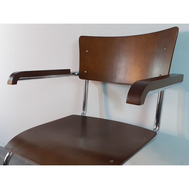 Lot 4 chaises vintage cantilever en noyer modèle K10 par Slezak, 1950