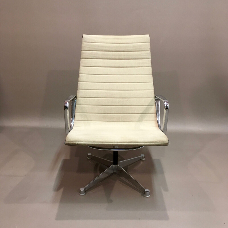 Fauteuil vintage EA116 par Charles and Ray Eames