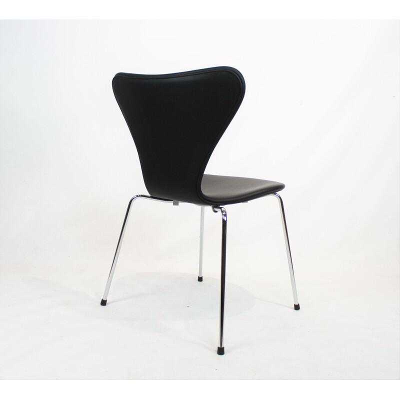 Ensemble de 4 chaises vintage Seven, modèle 3107 par Arne Jacobsen de Fritz Hansen