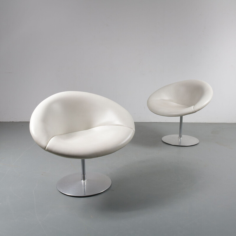 Pair of Little Globe armchairs by Pierre Paulin from Artifort, 1970s