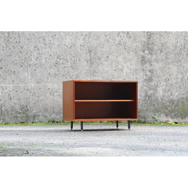 Small vintage wooden chest of drawers