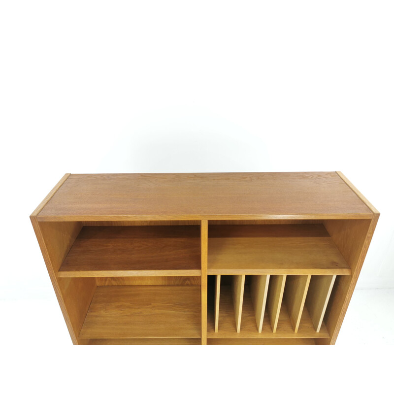 Vintage Media unit in oak by Carlo Jensen from Hundevad, 1970s