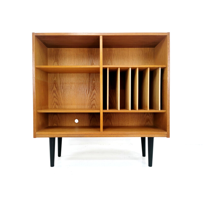 Vintage Media unit in oak by Carlo Jensen from Hundevad, 1970s