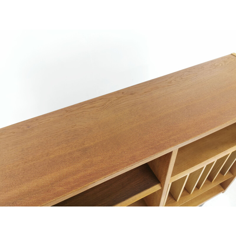 Vintage Media unit in oak by Carlo Jensen from Hundevad, 1970s