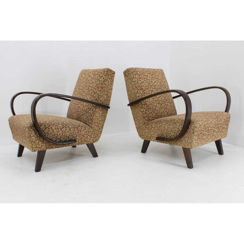 Set of 2 Art Deco vintage armchairs by Jindrich Halabala, 1940s