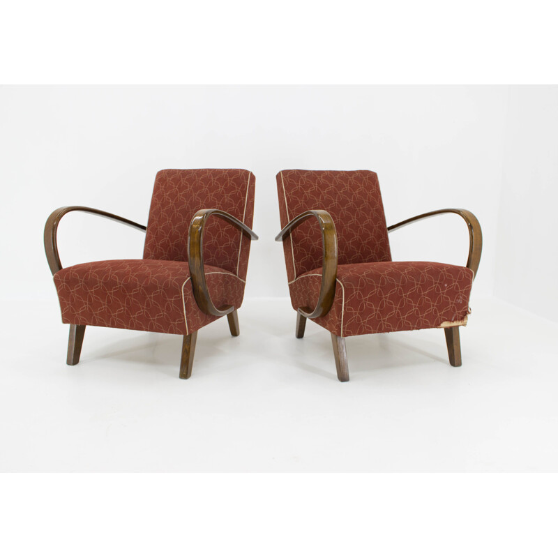 Set of 2 Art Deco vintage armchairs by Jindrich Halabala, 1940s