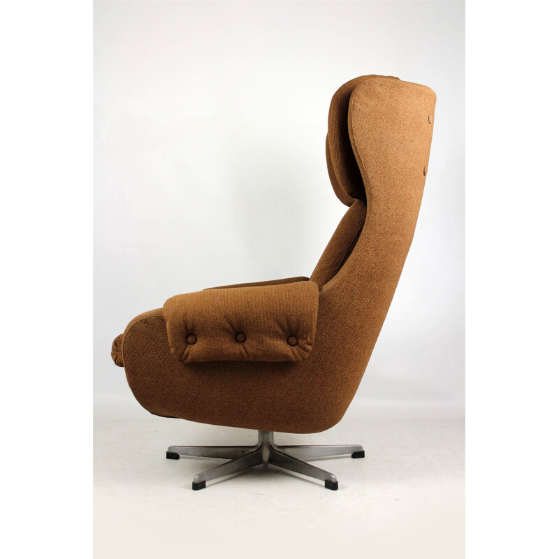 Vintage draaibare fauteuil van UP Zavody Rusinov, 1970