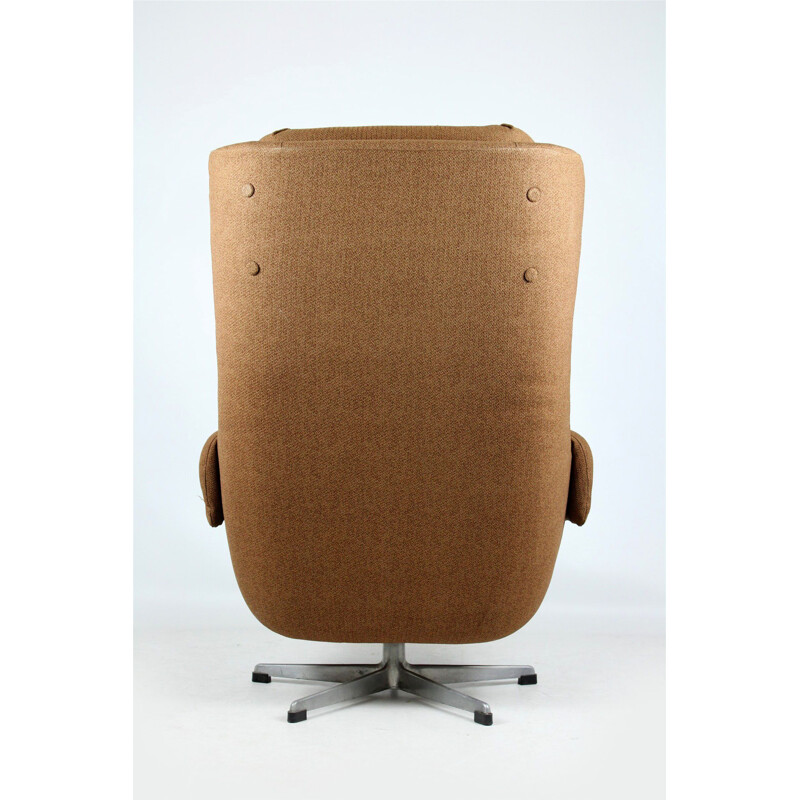 Vintage draaibare fauteuil van UP Zavody Rusinov, 1970