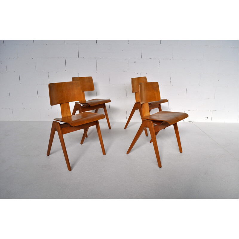 4 chaises Hillestack, Robin DAY - années 50