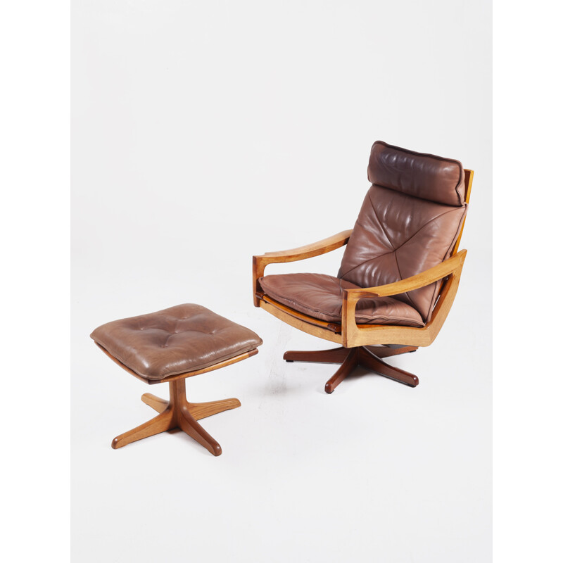 Ensemble de 2 fauteuils pivotants et pouf en teck et cuir vintage, 1970